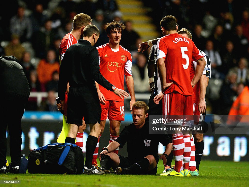 Newcastle United v Southampton - Premier League