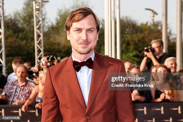 Lars Eidinger attends the red carpet of the Deutscher Fernsehpreis 2014 on October 02, 2014 in Cologne, Germany.