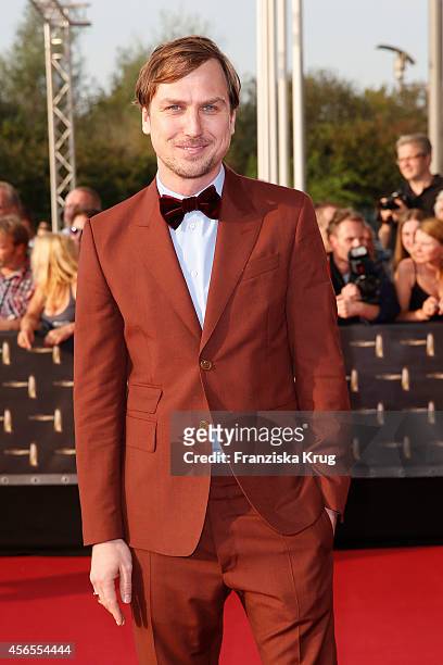 Lars Eidinger attends the red carpet of the Deutscher Fernsehpreis 2014 on October 02, 2014 in Cologne, Germany.