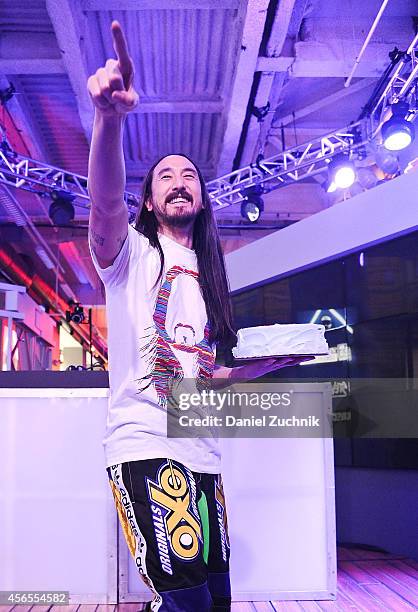 Steve Aoki performs during the MLB Fan Cave Concert Series at MLB Fan Cave on October 2, 2014 in New York City.