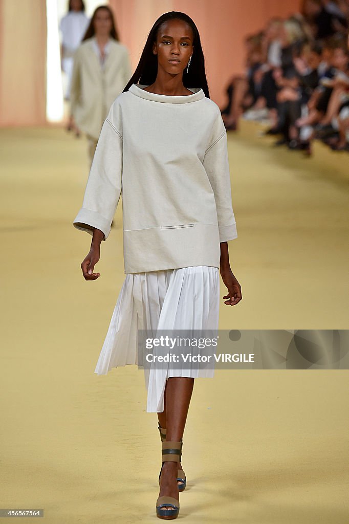 Hermes : Runway - Paris Fashion Week Womenswear Spring/Summer 2015