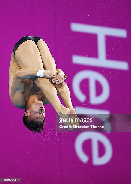Yang Jian of China competes in the Men's 10m Platform Final during day fourteen of the 2014 Asian Games at Munhak Park Tae-hwan Aquatics Center on...