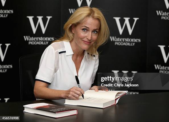 Gillian Anderson Book Signing Gillian Anderson Book Signing