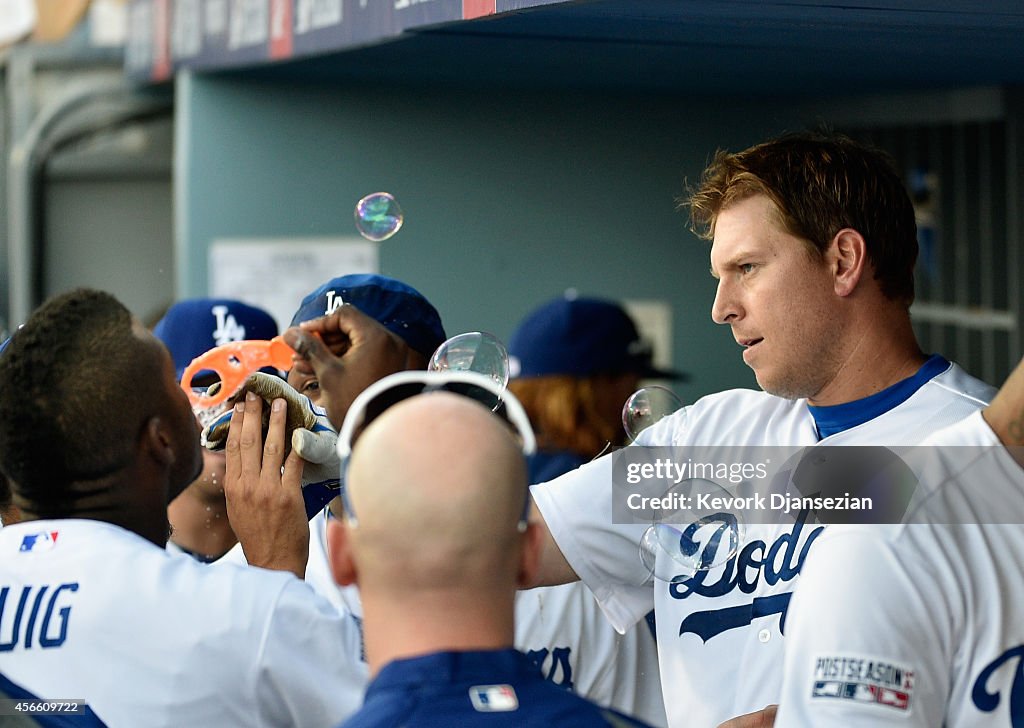 Division Series - St Louis Cardinals v Los Angeles Dodgers - Game One