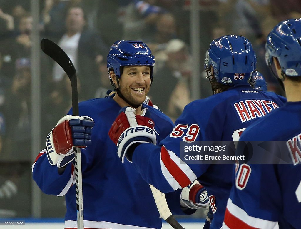 Chicago Blackhawks v New York Rangers