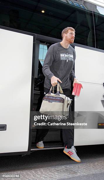 Matt Bonner of the San Antonio Spurs arrives at the Ritz-Carlton hotel as part of the 2014 Global Games on October 4, 2014 in Berlin, Germany. NOTE...