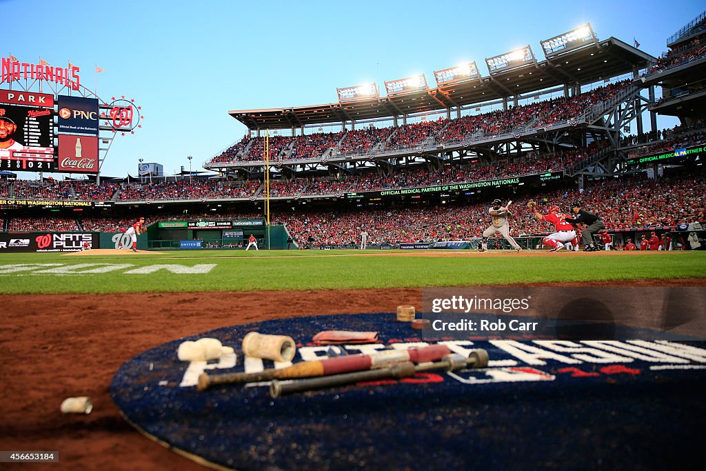 Division Series - San Francisco Giants v Washington Nationals - Game Two