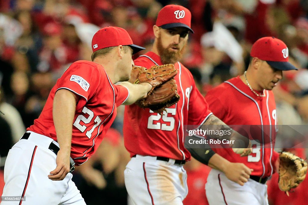 Division Series - San Francisco Giants v Washington Nationals - Game Two