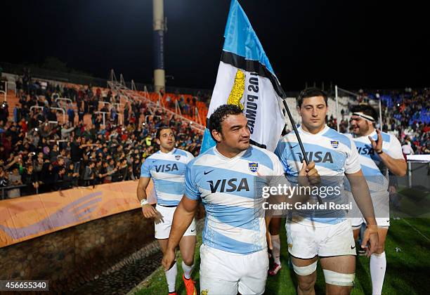 Agustin Creevy captain of Argentina celebrates with an argentinian flag after winning a match between Argentina Los Pumas and Australia Wallabies as...