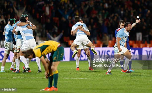 Players of Argentina celebrate at the end of a match between Argentina Los Pumas and Australia Wallabies as part of The Rugby Championship 2014 at...