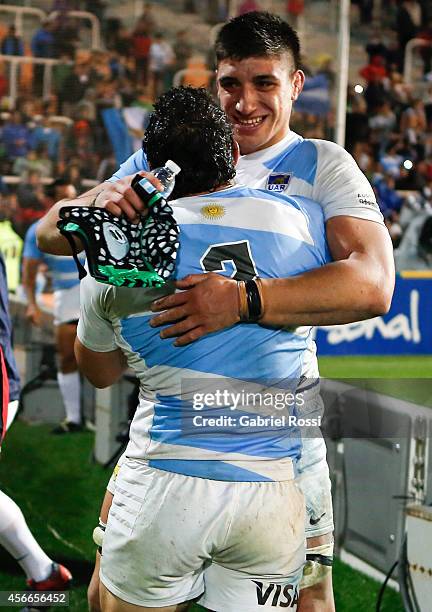 Agustín Creevy of Argentina celebrates with Lucas Gonzalez Amorosino after winning a match between Argentina Los Pumas and Australia Wallabies as...