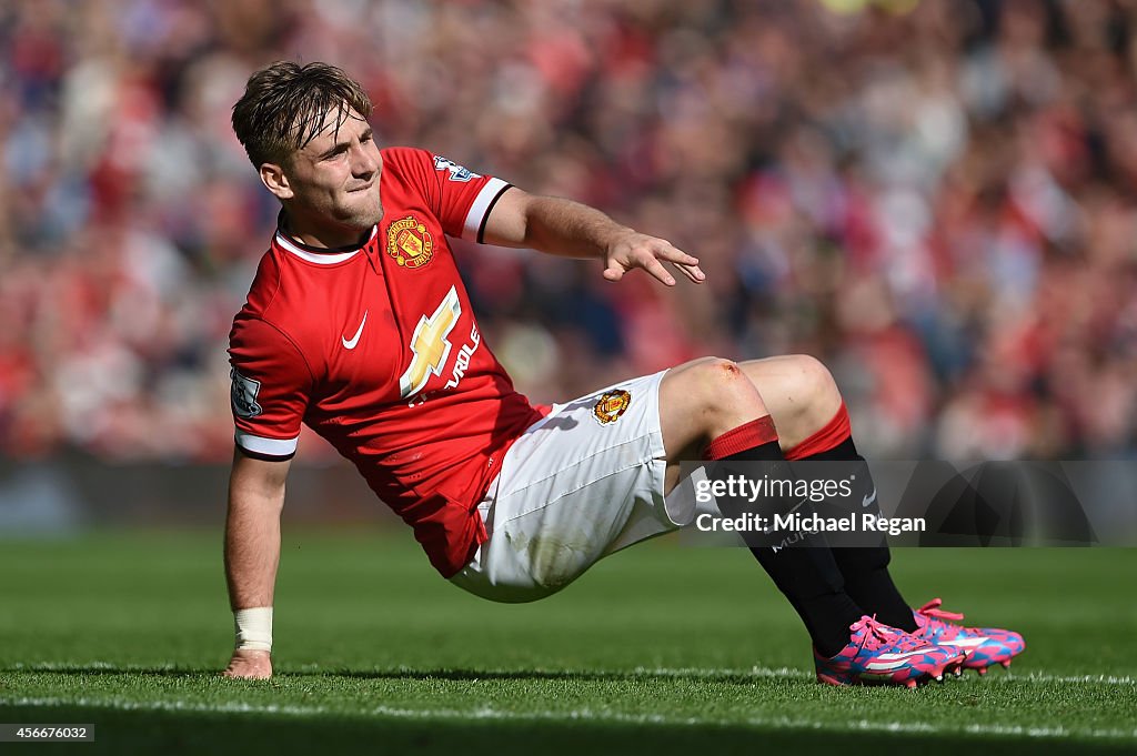 Manchester United v Everton - Premier League
