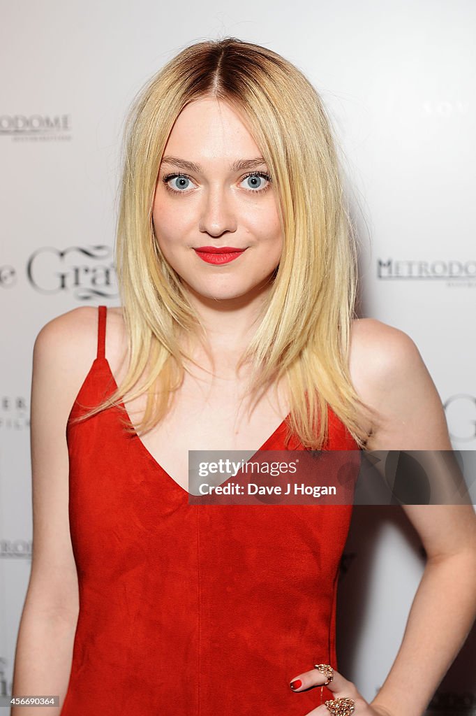 "Effie Gray" - World Premiere - VIP Arrivals