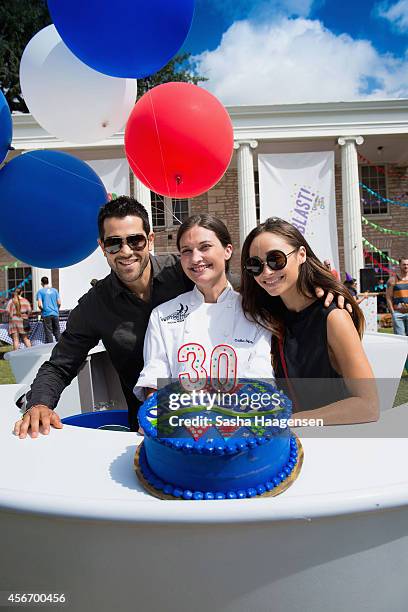 Actors Jesse Metcalfe and Cara Santana celebrate the 30th anniversary of Cinnamon Toast Crunch at Austin City Limits on October 5, 2014 in Austin,...