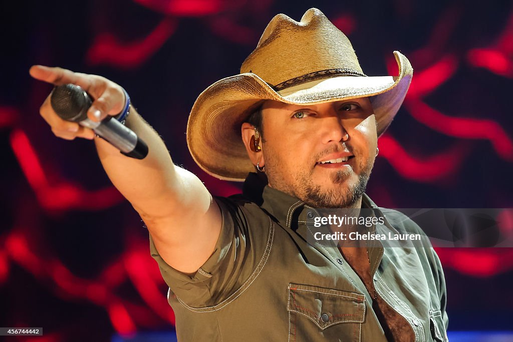 Clear Channel Presents iHeartRadio Album Release Party With Jason Aldean For "Old Boots, New Dirt"