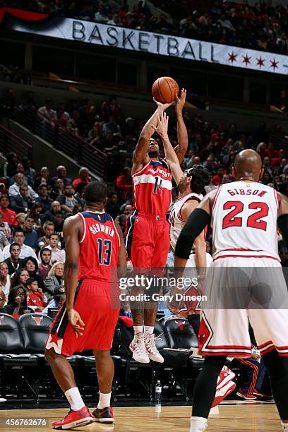 Glen Rice Jr. #14 of the Washington Wizards shoots against the Chicago Bulls on October 6, 2014 at the United Center in Chicago, Illinois. NOTE TO...