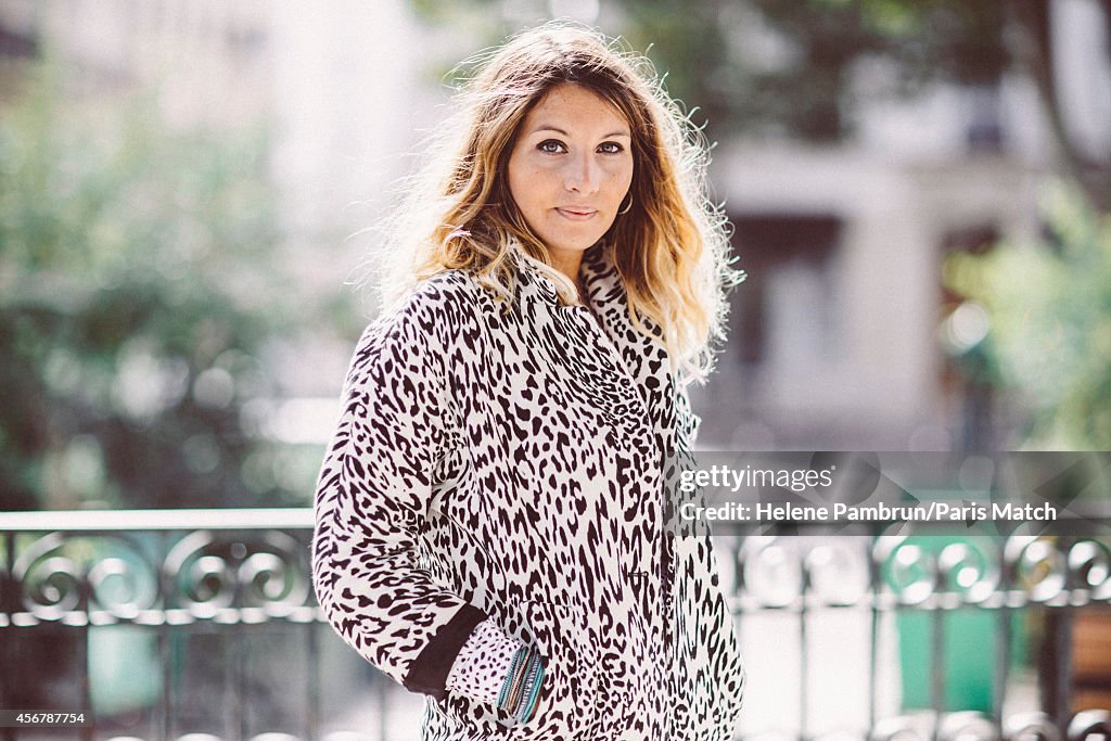 Coralie Clement, Paris Match Issue 3411, October 8, 2014