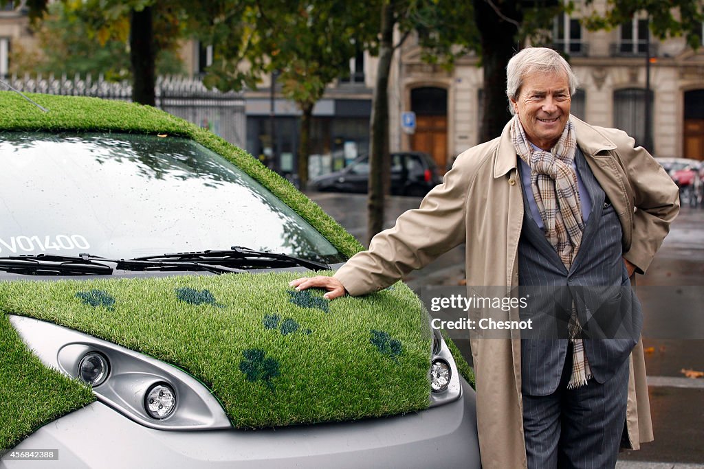 'Customoi' : Customized Autolib Cars Are Displayed At Place de La Bastille In Paris