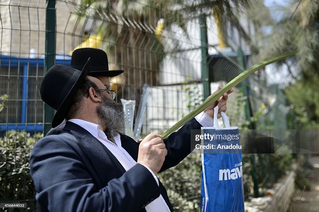 Preparations for Sukkot biblical Jewish holiday