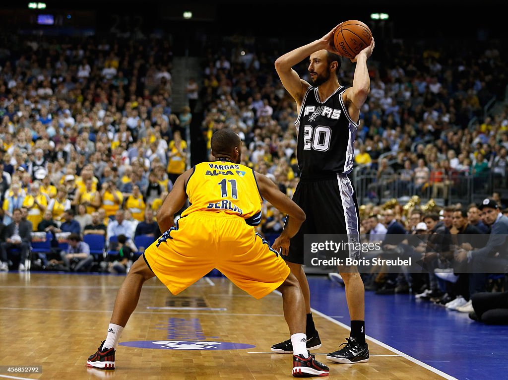 San Antonio Spurs v Alba Berlin - NBA Global Games 2014