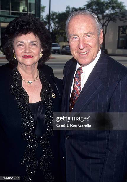 Astronaut Jim Lovell and wife Marilyn attend the "Apollo 13" Beverly Hills Premiere on June 22, 1995 at the Academy Theatre in Beverly Hills,...