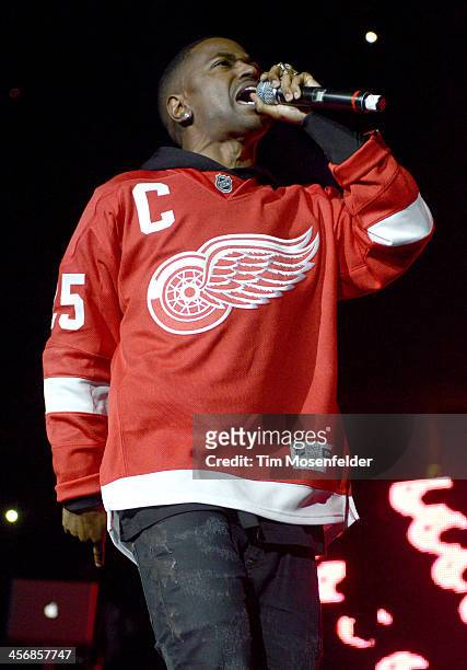 Big Sean performs as part of Power 106's Cali Christmas at Honda Center on December 14, 2013 in Anaheim, California.