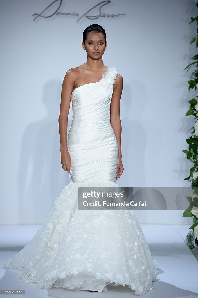 Fall 2015 Bridal Collection - Dennis Basso For Kleinfeld - Show