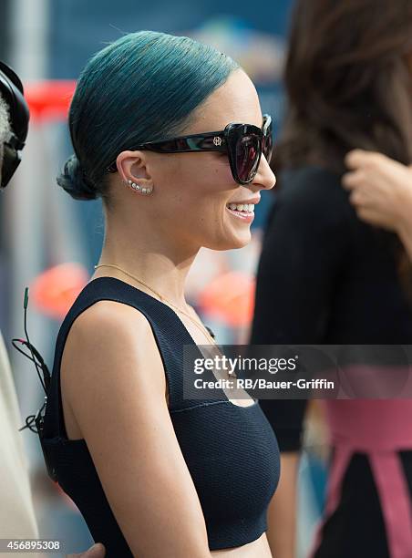 Nicole Richie is seen at 'Extra' on October 08, 2014 in Los Angeles, California.