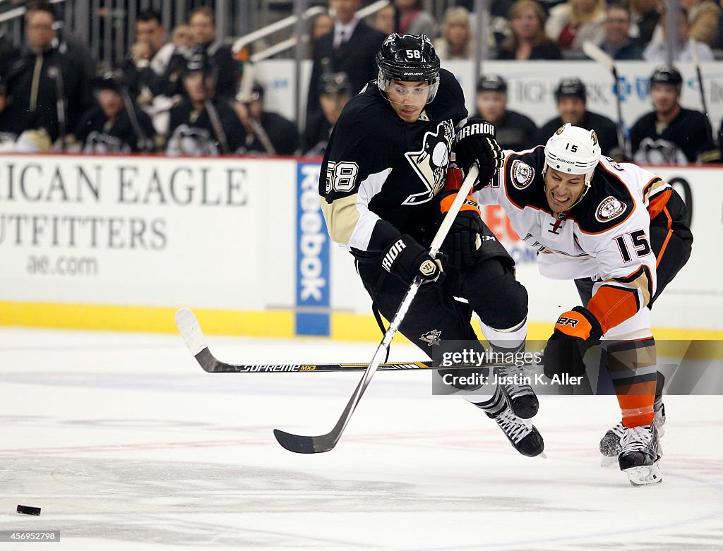 Anaheim Ducks v Pittsburgh Penguins