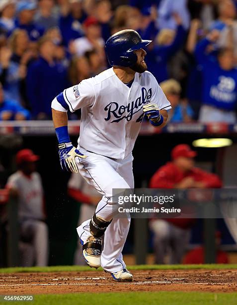 Alex Gordon of the Kansas City Royals bats during game 3 of the American League Division Series at Kauffman Stadium on October 5, 2014 in Kansas...