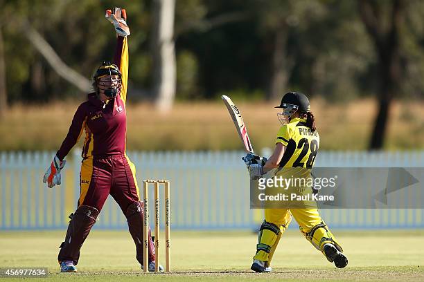 Beth Mooney of Queensland appeals for the wicket of Chloe Piparo of Western Australia during the WT20 match between Western Australia and Queensland...