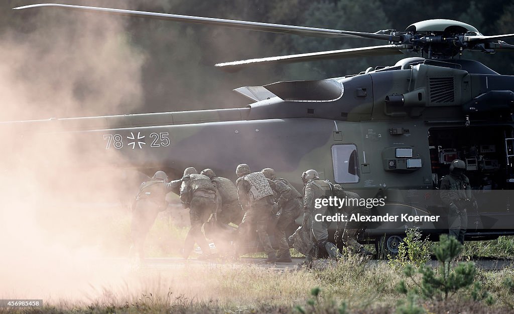 Von Der Leyen Visits Bundeswehr Exercises Amidst Procurement Debacle