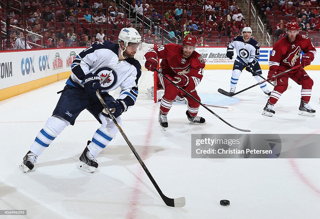 Winnipeg Jets v Arizona Coyotes