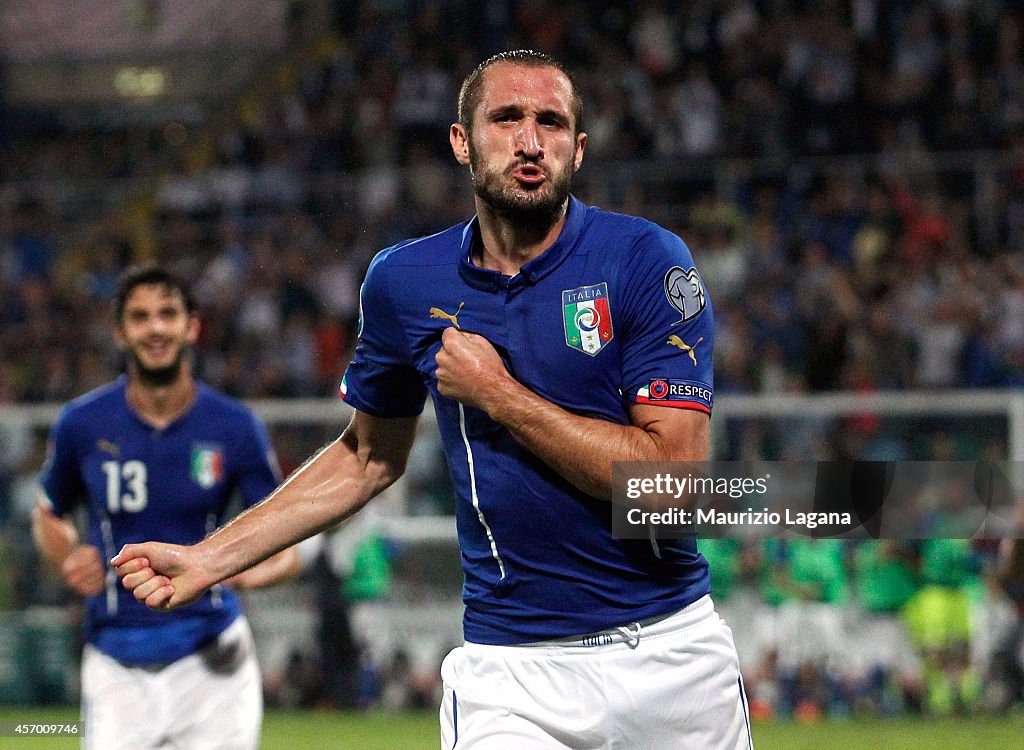 Italy v Azerbaijan - EURO 2016 Qualifier