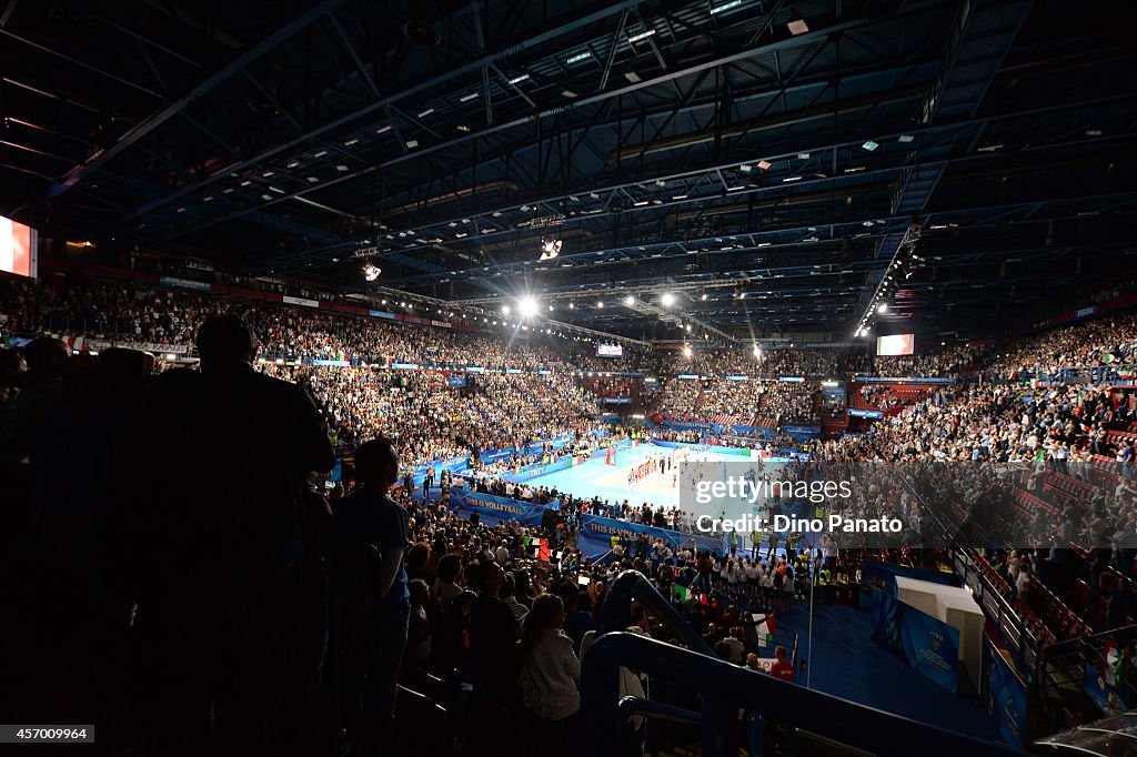 Italy v Russia - FIVB Women's World Championship