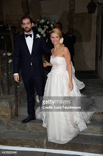 Michelle Hunziker and Tomaso Trussardi leave the Palazzo della Ragione Michelle Hunziker Wedding With Tomaso Trussardi at Palazzo della Ragione on...