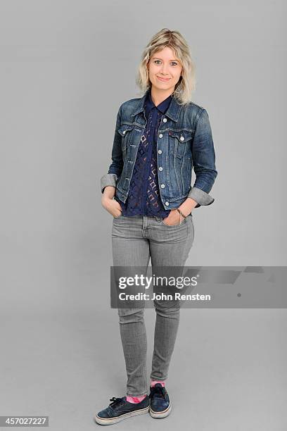 studio portraits of ordinary people - denim jacket stock pictures, royalty-free photos & images