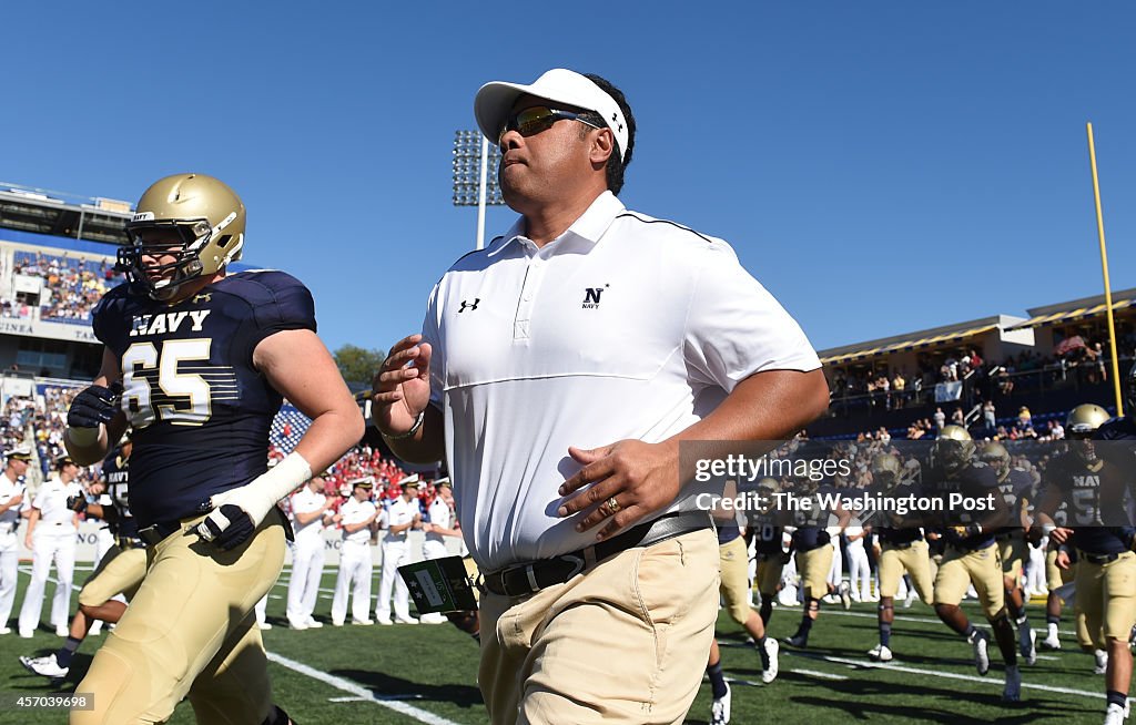 NCAA football- Western Kentucky at Navy