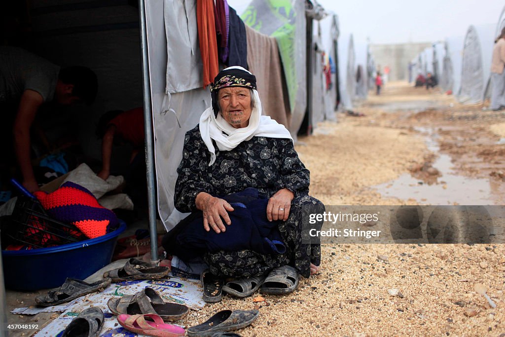 Syrian Kurds Battle IS To Retain Control Of Kobani