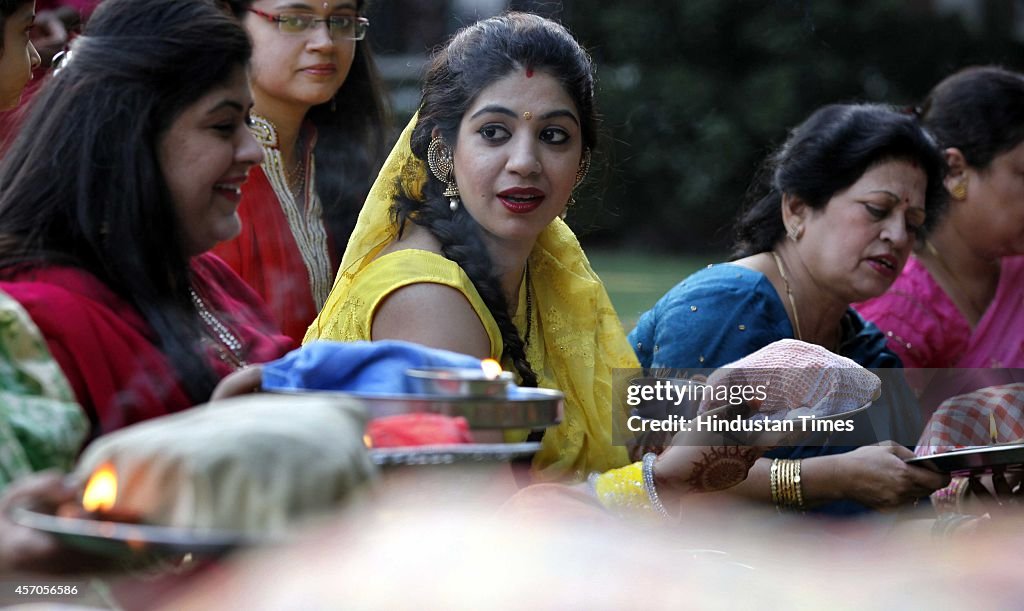 Hindu Women Celebrate Karva Chauth Festival