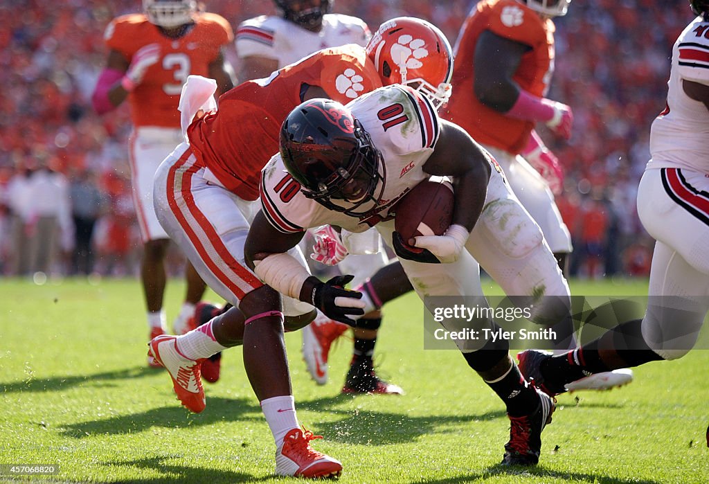 Louisville v Clemson