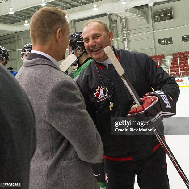 Gary Ralph Sutter 21 Gary Sutter Stock Photos, High-Res Pictures, and Images - Getty Images