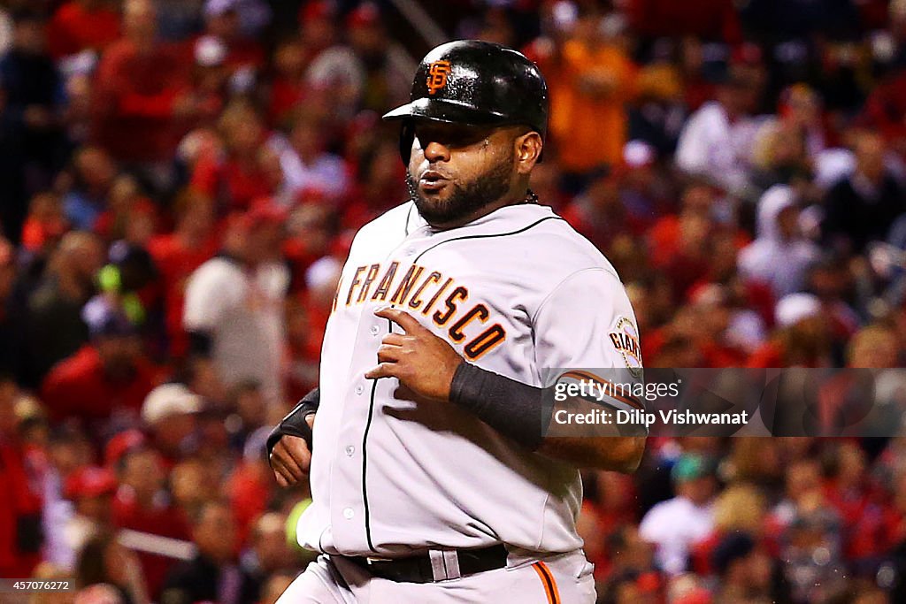 NLCS - San Francisco Giants v St Louis Cardinals - Game One