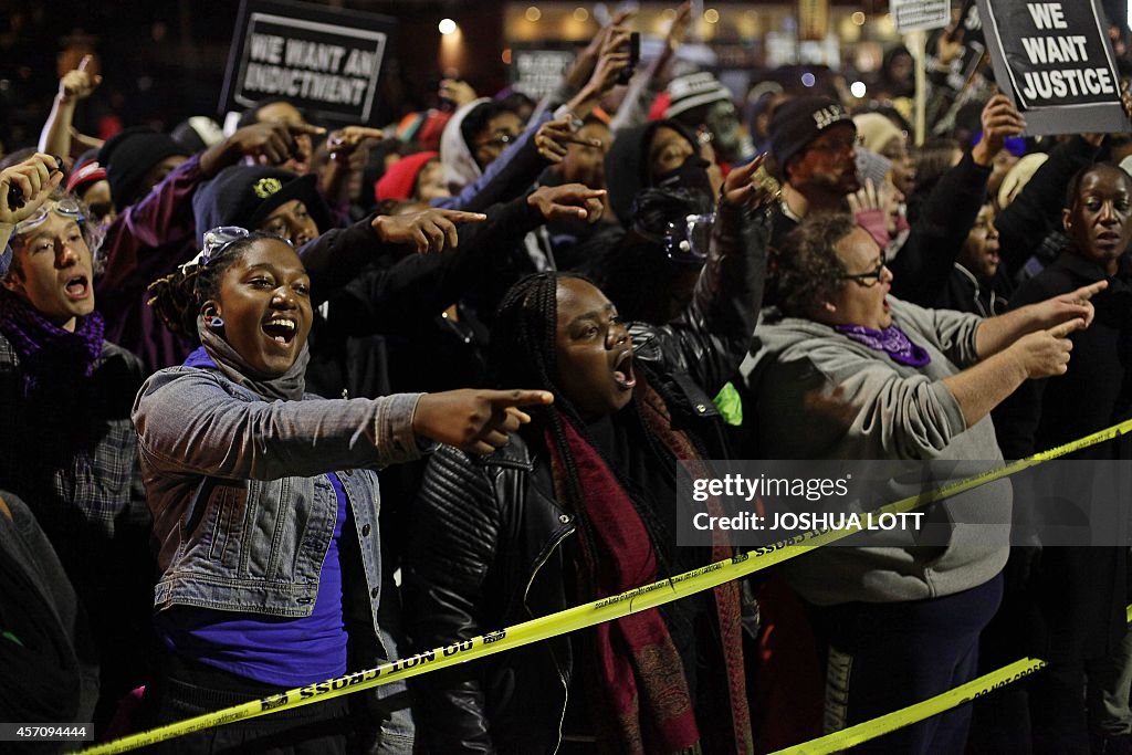 US-CRIME-RACE-SHOOTING-PROTEST