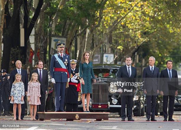 Princess Sofia of Spain, Princess Leonor of Spain, King Felipe VI of Spain, Queen Letizia of Spain, Spain's President Mariano Rajoy, Minister of...