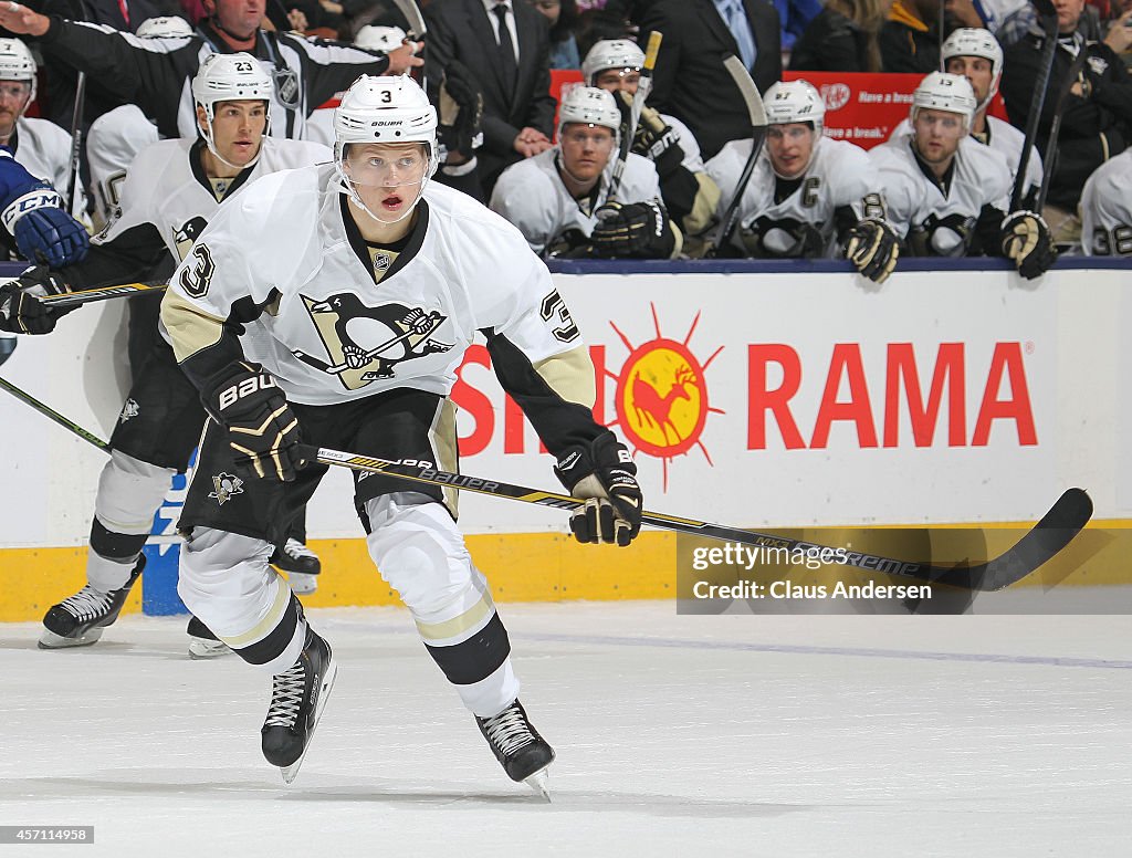 Pittsburgh Penguins v Toronto Maple Leafs