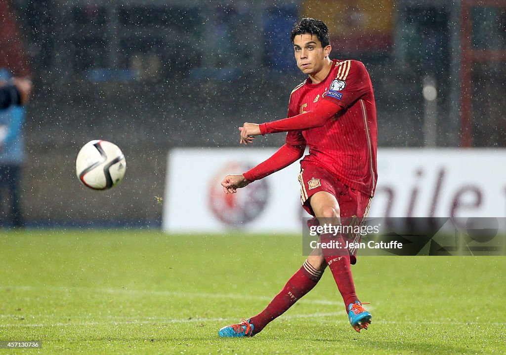 Luxembourg v Spain - EURO 2016 Qualifier