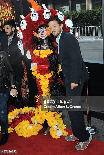 463 Premiere Of Twentieth Century Fox And Reel Fx Animation Studios The  Book Of Life Red Carpet Photos and Premium High Res Pictures - Getty Images