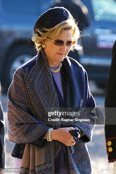 Queen Sonja of Norway attends a wreath laying ceremony at the National Monument at Akershus Fortress during the first day of the state visit from...