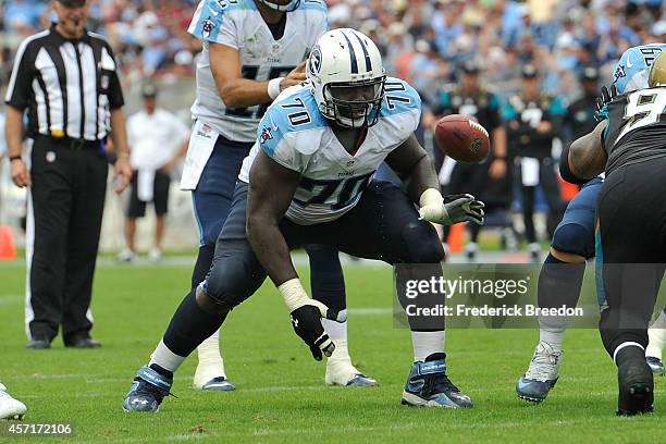 Chance Warmack of the Tennessee Titans plays against the Jacksonville Jaguars at LP Field on October 12, 2014 in Nashville, Tennessee.